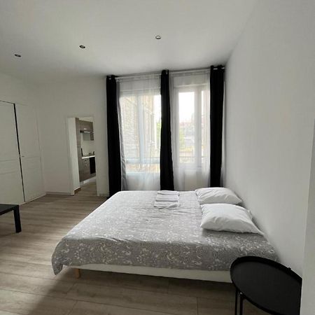 Apartamento Libergier 1G, face à la Cathédrale Reims Exterior foto