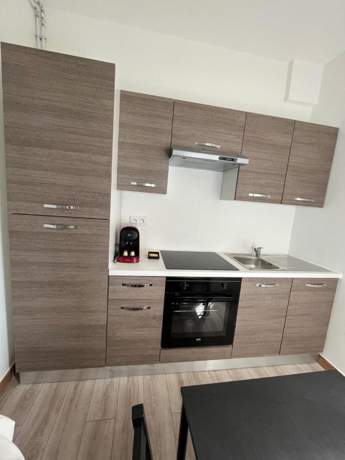 Apartamento Libergier 1G, face à la Cathédrale Reims Exterior foto